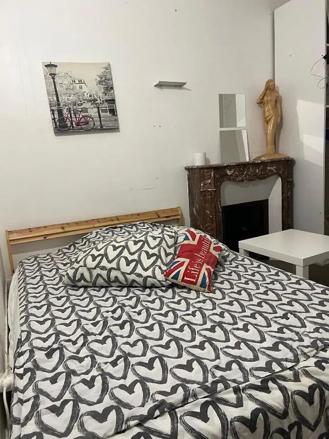 Chambre Privee Parigi